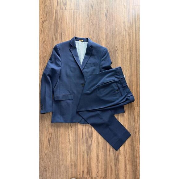 Brooks Brothers Other - Brooks Brothers Regent Fit Men's Two-Piece Suit 39R W34/L32 Navy Blue